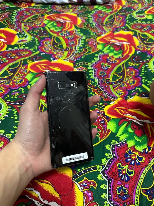 Продам 2 телефон