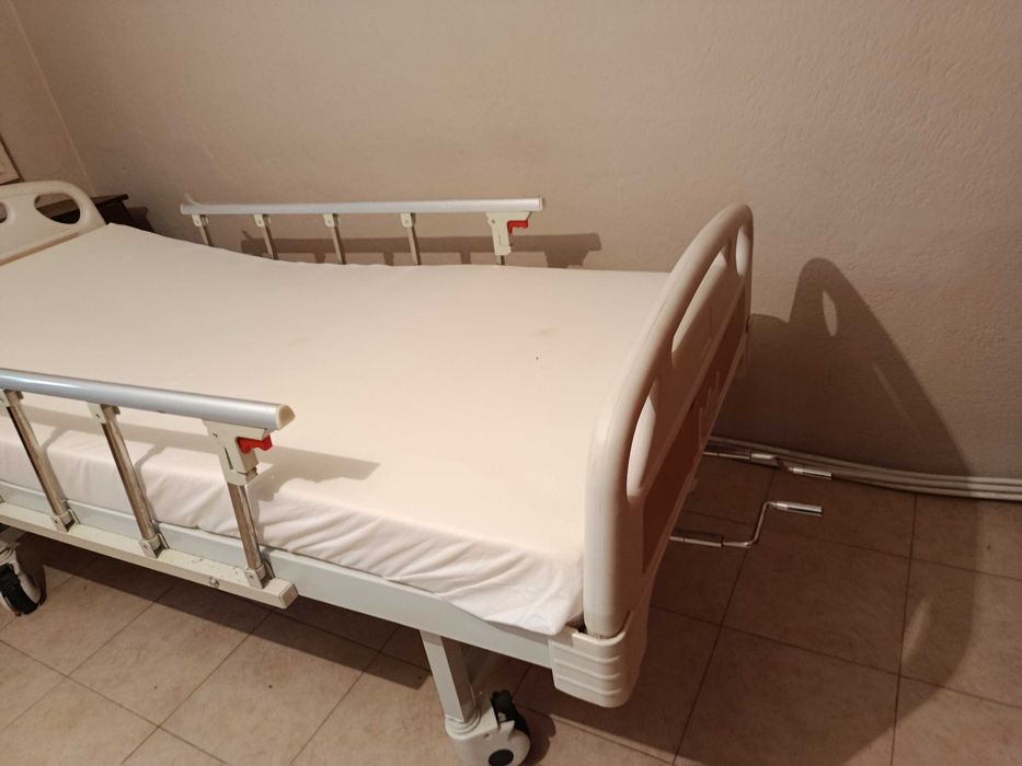 Механично болнично легло ЕРГО
