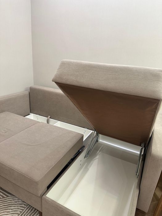 Продам диван в гостиную