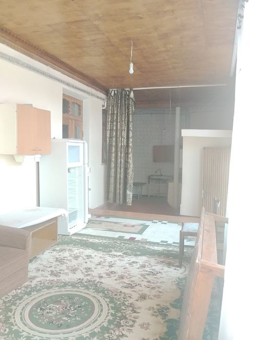 Hovli ijaraga beriladi