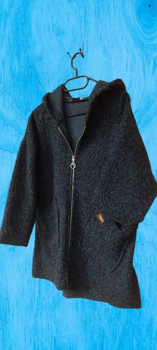 Cardigan lung cu gluga si buzunare laterale Made in Italy