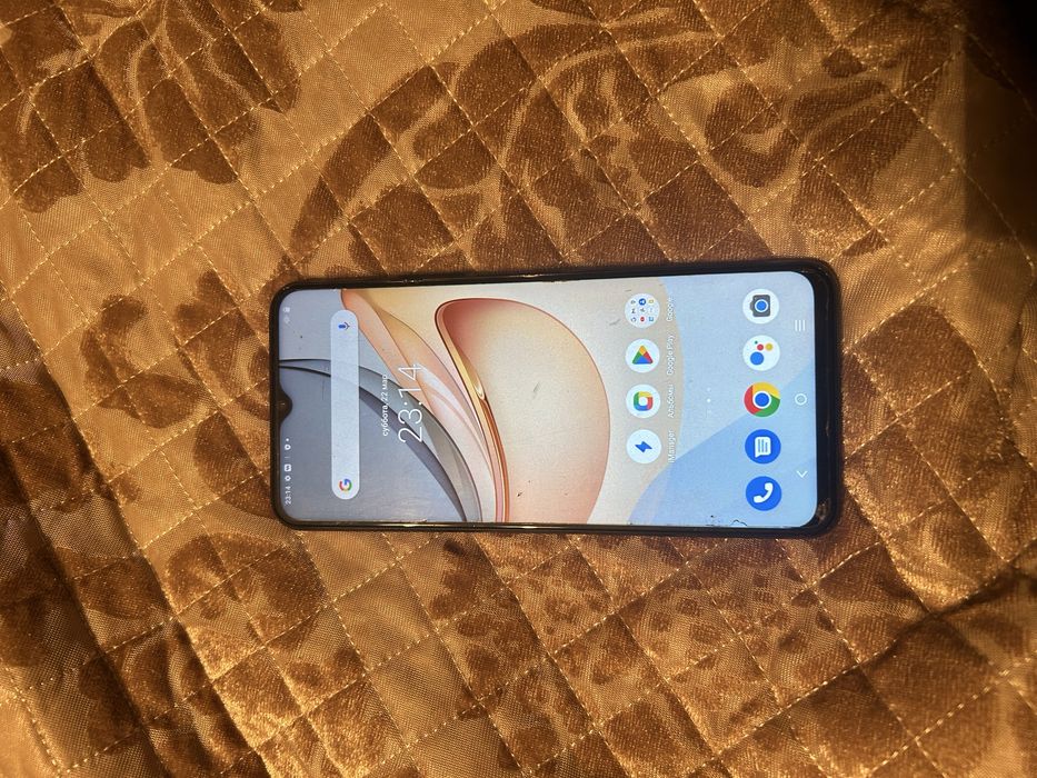 Продам смартфон Vivo Y53S