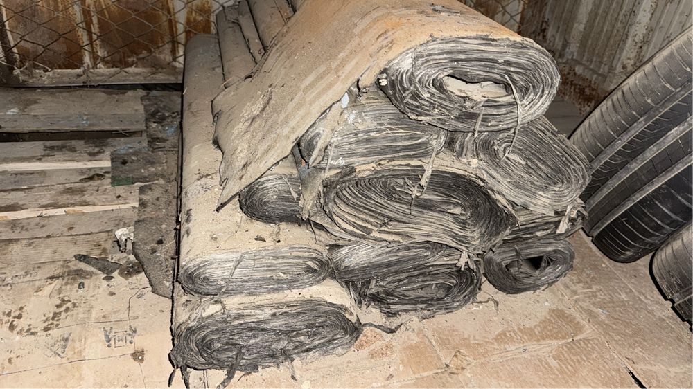 Технониколь қара қағазы сатылады , он бір данасы қалған