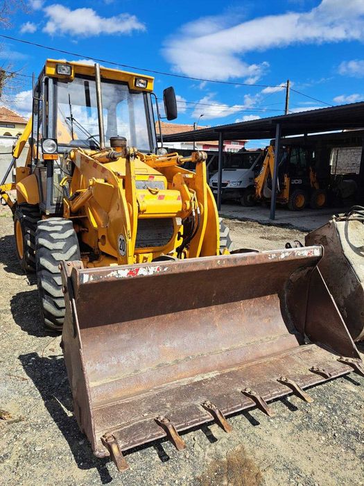 Vand buldoexcavator JCB2CX