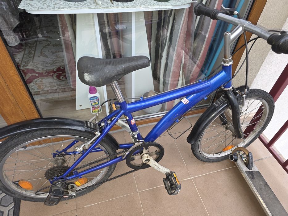 Vând bicicleta copii