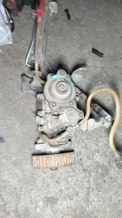 Pompa injectie Ford Transit 2.5 D