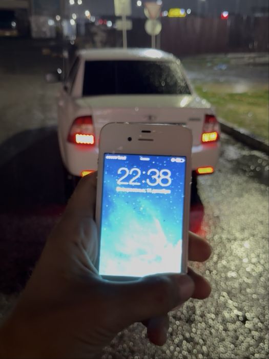 Iphone 4 16 gb. Белый