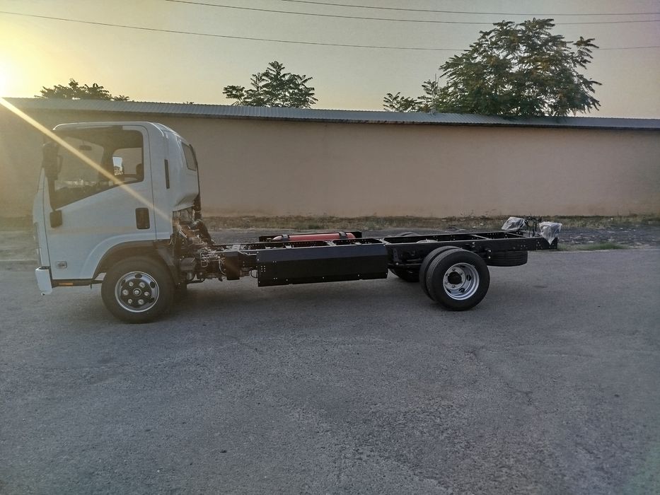 Isuzi marka 82 senji