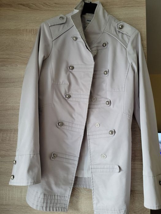 Jacheta pentru femei