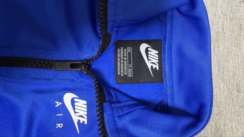 Детски екип Nike Air (74–80)
