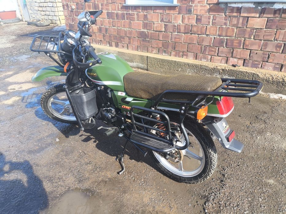 Продам мотоцикл 200 кубов