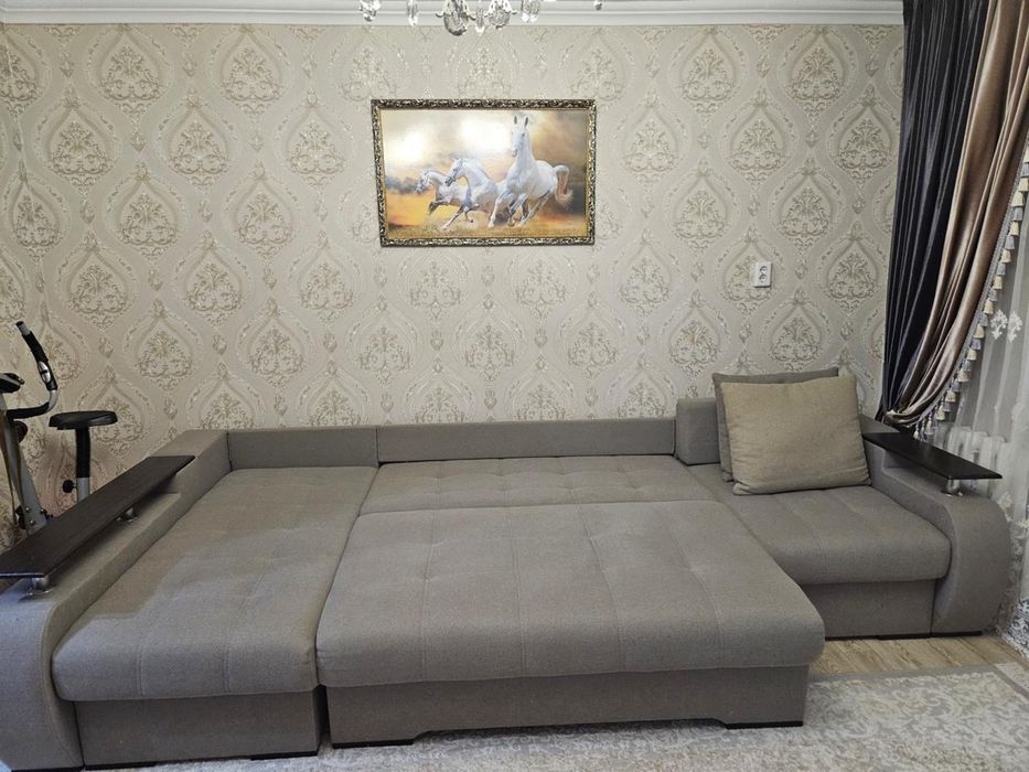 Продам диван в отличном состоянии