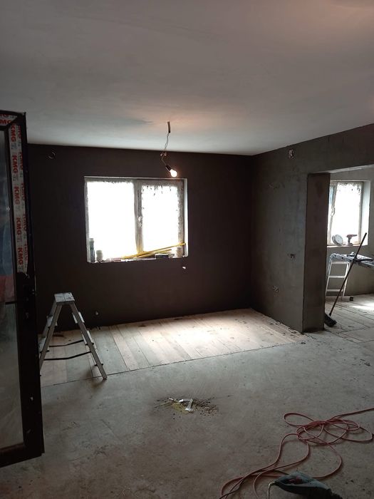 Meserias execut lucrari  in amenajari interiare si exteriaore.