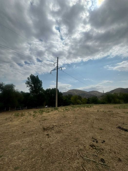 продам участок 15 сот ровный