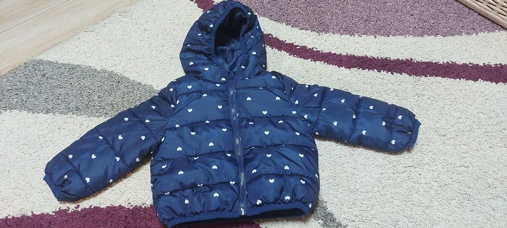 Продавам пролетно/есенно яке за дете 80 ст