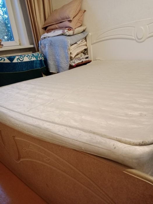 Продам кровать размер 2м на 1.60м