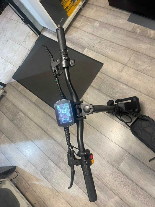 NDP Amanet NON-STOP Bld.Iuliu Maniu 69   Trotineta electrica Kugoo G2Pro (59911)