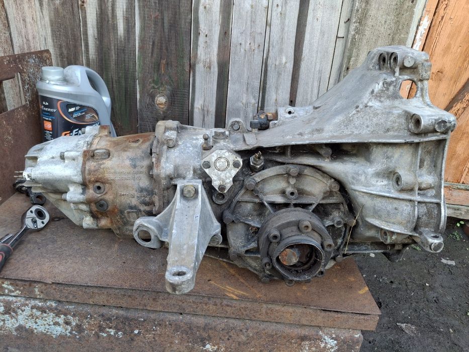 Двигатель ауди 100 с коробкой