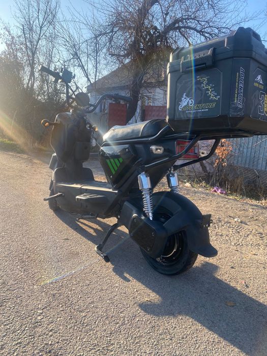 Электроскутер 1.000 ватник