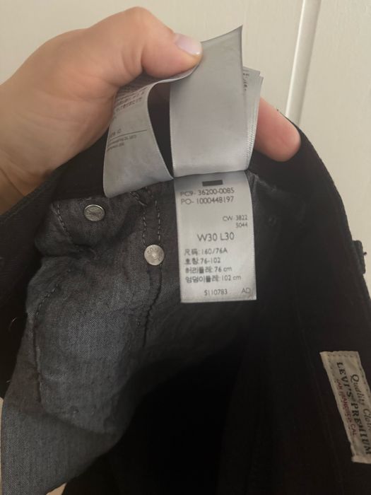 Blugi Levis originali 30/28 si 30/30