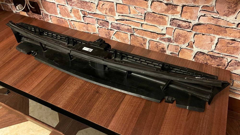 Grila activa inferioara BMW G30/G31 LCI