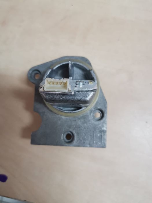 Bmw X1 E84 Lci Модул Модули Платки Фар Фарове Ремонт