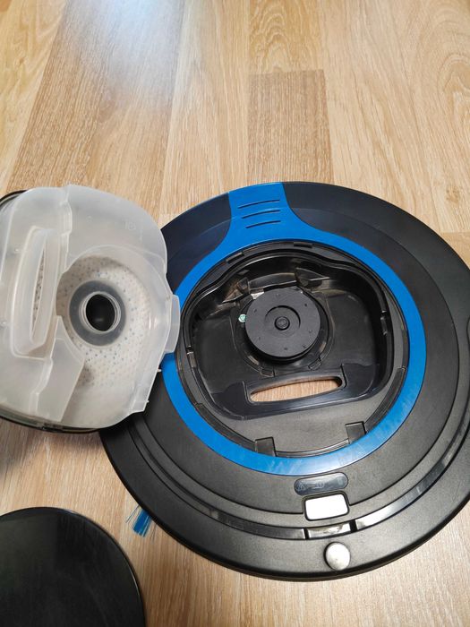 Прахосмукачка-робот