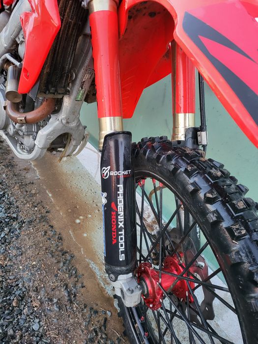 Vand sau schimb Honda vrd 250r