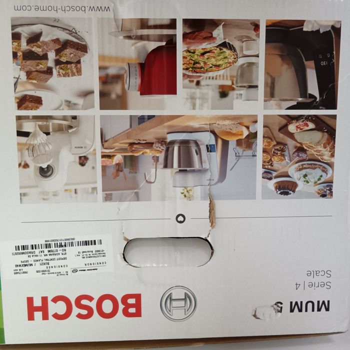 Robot bucătărie Bosch mum5xw40