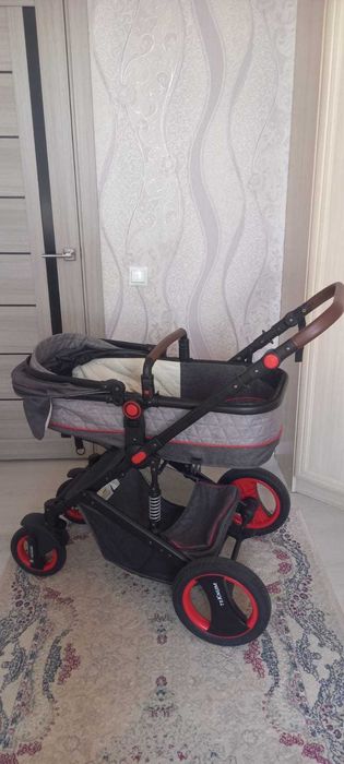 Продается детская коляска