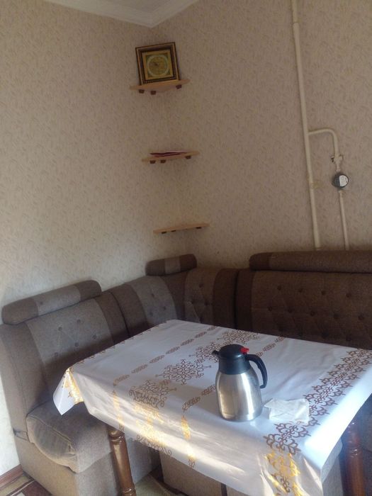 Продается 2комн квартира на Ахмад Югнаки