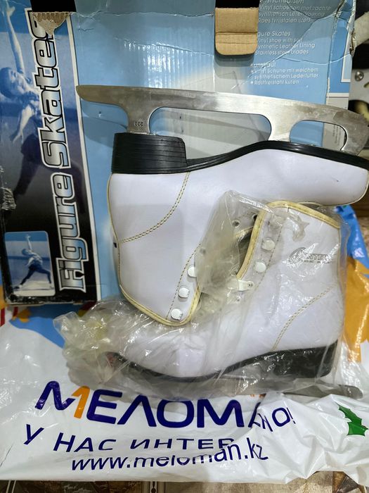 Коньки 36 размера в отличном состоянии