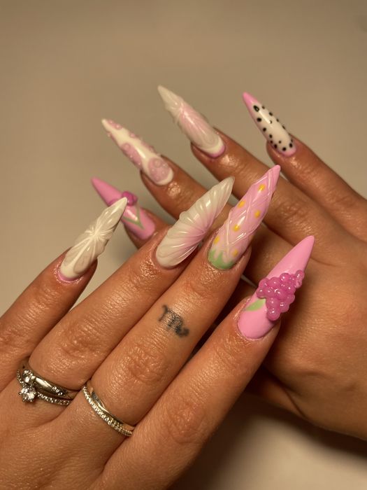 Unghii cu gel zona Auchan Pallady