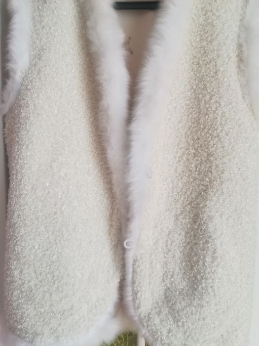 меховые жилеты натуральные