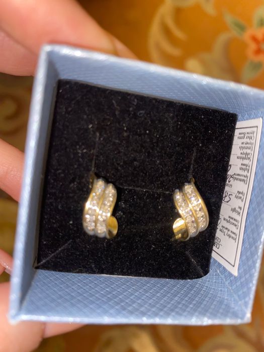 Бриллиантовые серёжки,новые