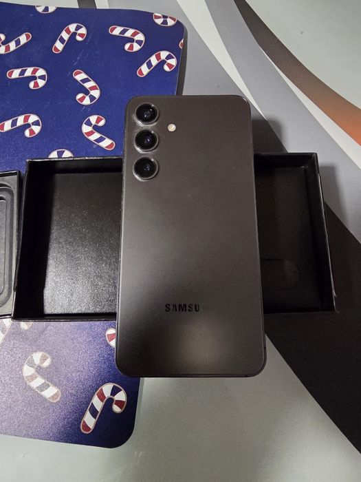 Прадавам самсунг с24 256