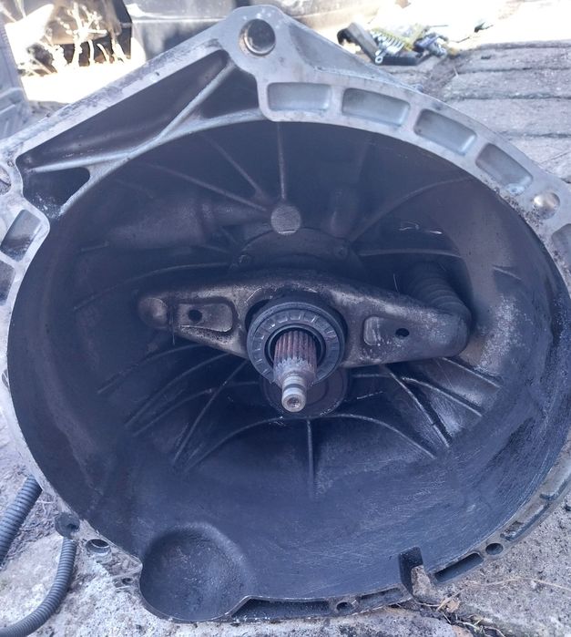 6 Степенна Ръчна Скоростна Кутия ZF БМВ / BMW E81-E87 E90-E93 E60 Е61