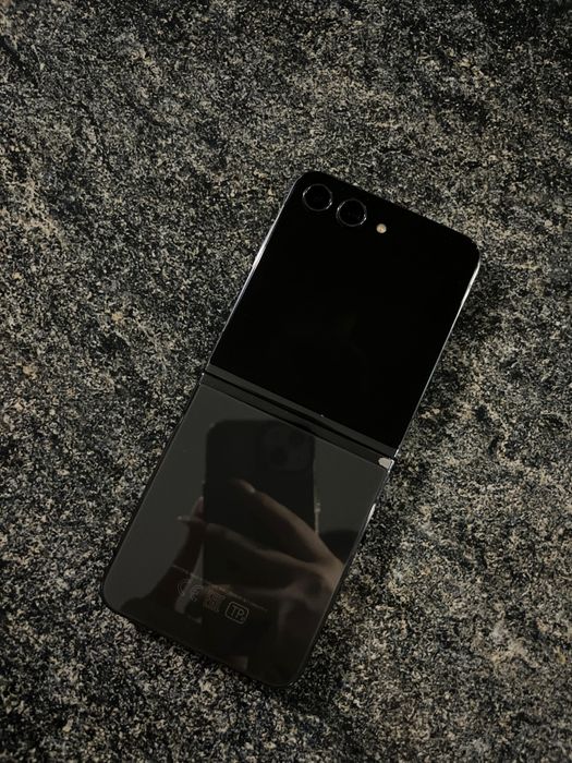 Samsung Galaxy Z Flip 5