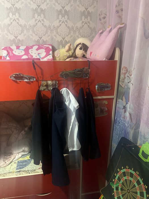 продам двух ярусный кровать