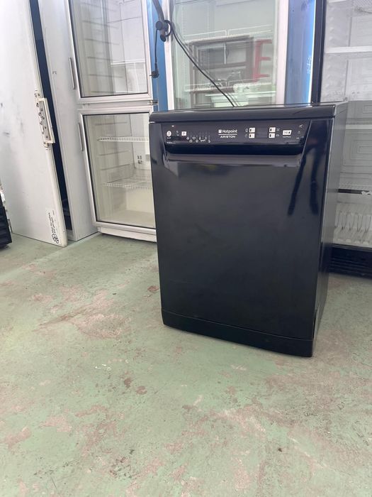 Съдомиялна Ariston