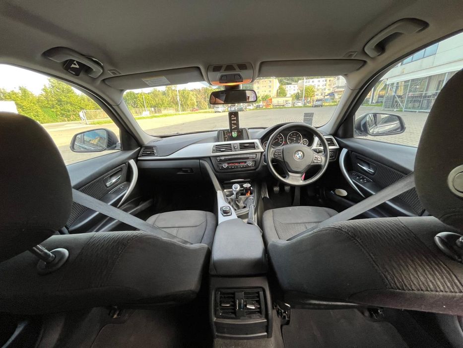 Dezmembrez bmw f30 motor bara trager capota aripa far usa