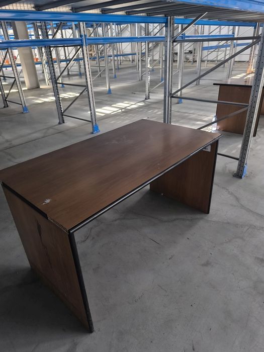 Распродажа офисного инвентаря