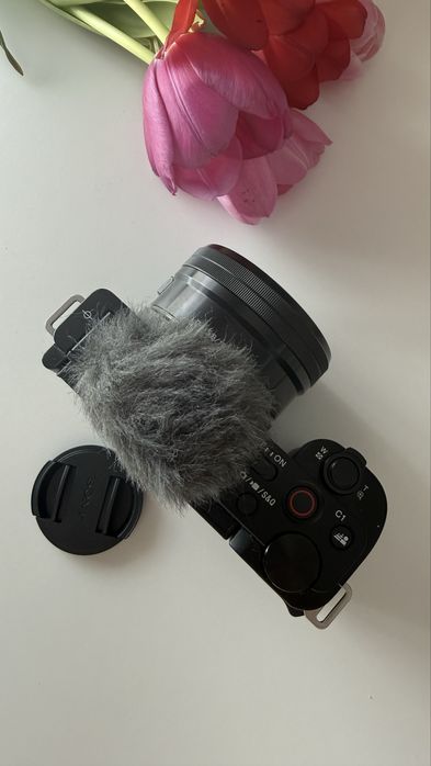 Aparat foto compact pentru vlogging Sony - ZV-E10, E PZ 16-50mm f/3.5-5.6
