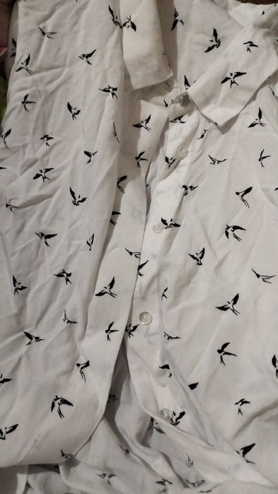 Вещи женские  м-л  по 1500 тг каждая блузки есть футболки брюки куртк