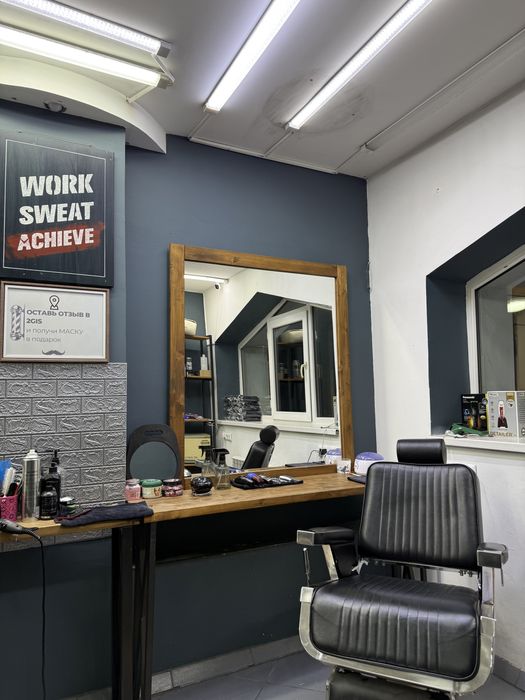 Сдается 1 кресло для барбера / парикмахера