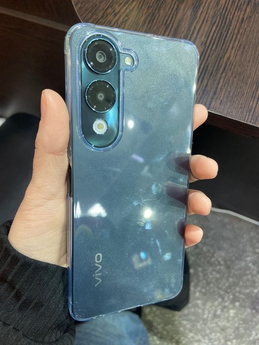 Vivo Y04s продам смартфон