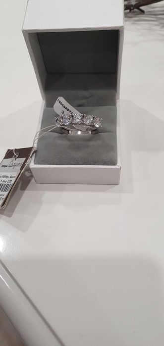 Золотое белое кольцо