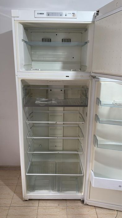 Холодильник BOSCH