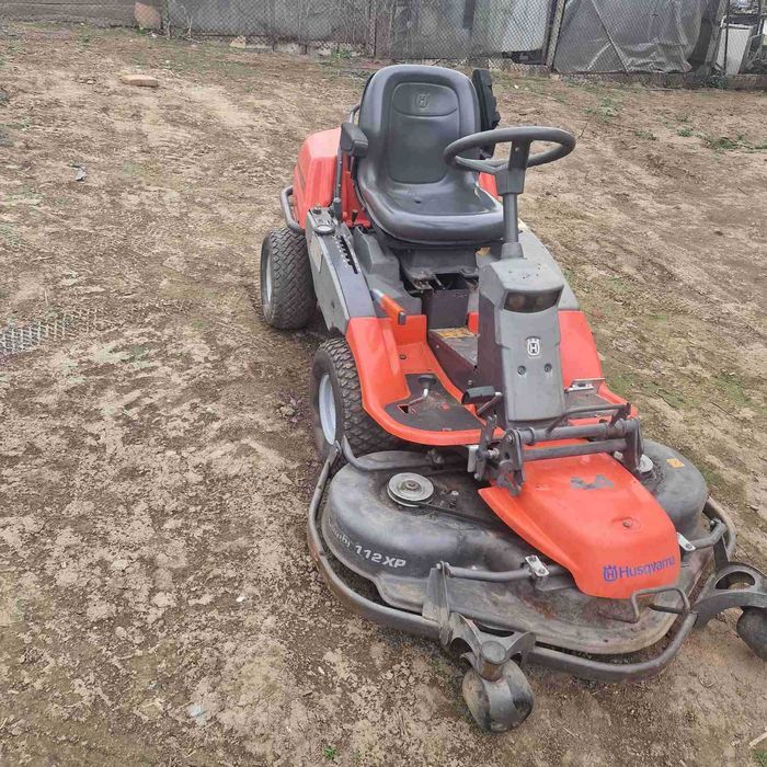 Тракторна косачка Husqvarna  4x4, PF21AWD с двигател Kawasaki FH641 V