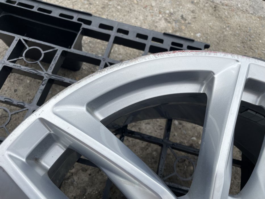 Janta Audi A4 S4 B9, R19 8W0601025EA si R18 8W0601025EB